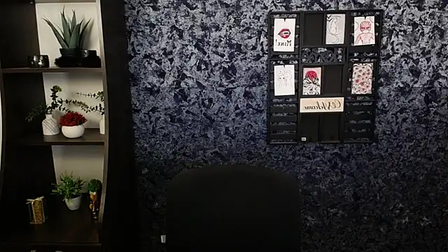 Moon_foxy_ লাইভ XXX চ্যাট