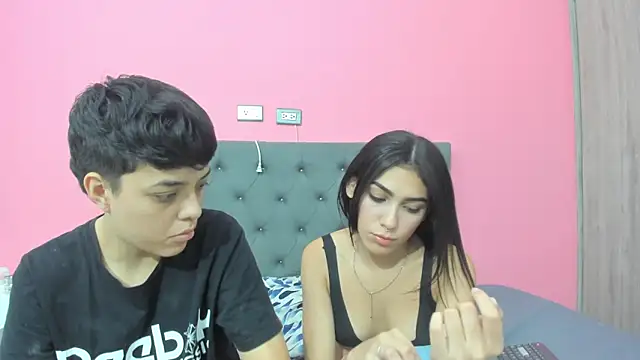 Chat XXX en directo de ariloe_quintero