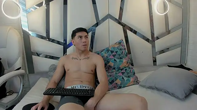 Živý XXX chat ScarlettAndLucas