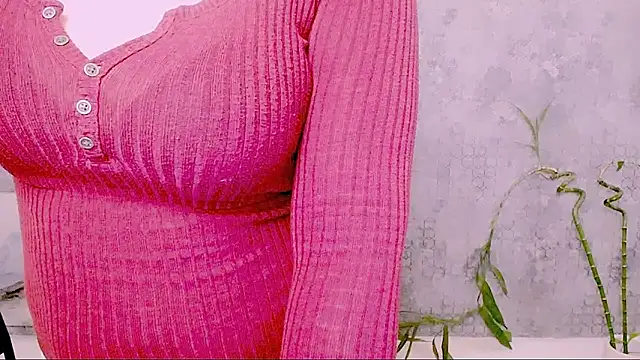 Czat XXX na żywo – Djullia