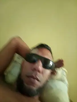 UnreadyChutzpa Live XXX Chat