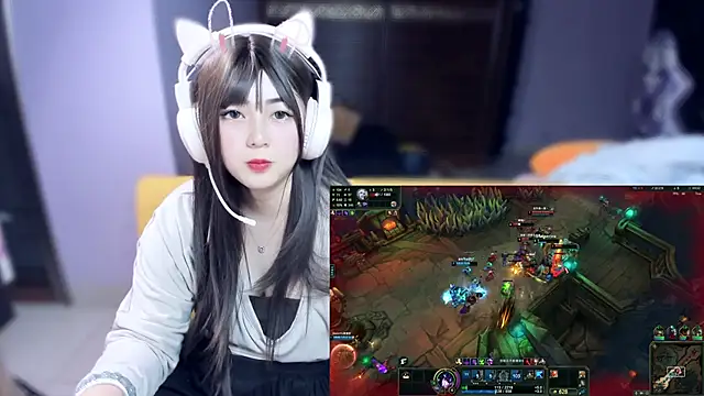 yuki3366 Adlı Modelin Canlı XXX Sohbeti