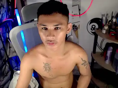 UrPinoyhot's Live XXX Chat