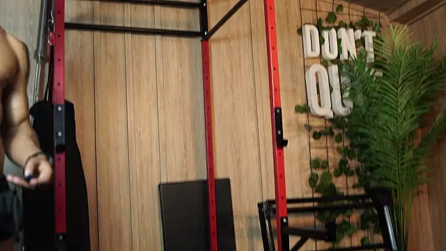 Reik_Vonn's Live XXX Chat