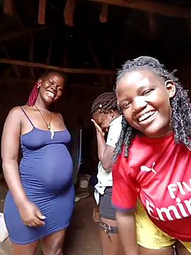 holygrail001 Live XXX Chat