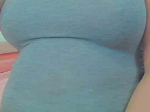 keepmepregnantT's Live XXX Chat