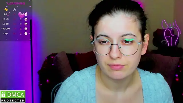 แชท XXX สดของ Aminabeatris