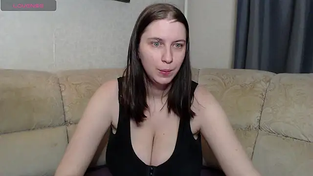 Chat XXX en directo de LiyaSilve