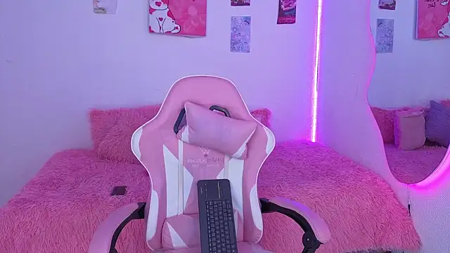 XXX chat uživo modela hime_ko1