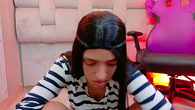 MichaelRossexxx élő XXX-chatje