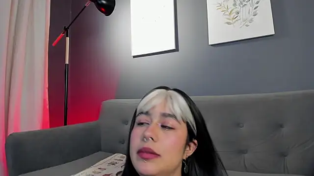 flower_smith_ Chat XXX in diretta