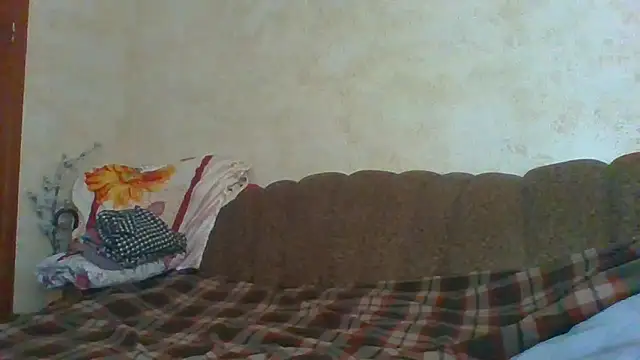 Show modela MilaSky5303 na web-kameri