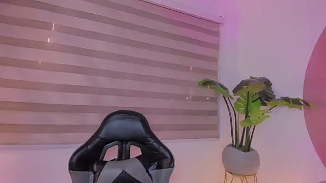 scarlett_rosse_x Live XXX Chat