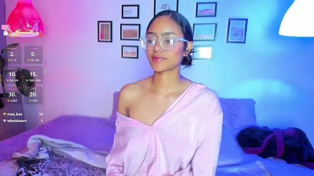 Alice_simmons' Live XXX Chat