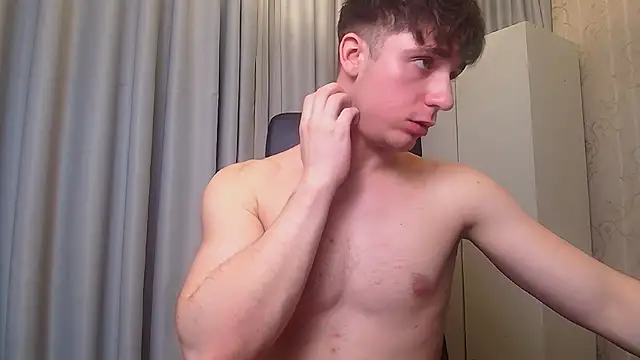 KellenWest Live XXX-chat