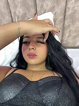 Chat +18 de Jessie-Torres ao vivo