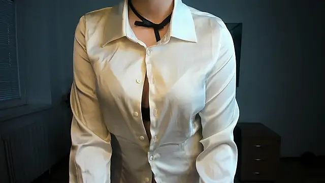 Chat +18 de Effy_Royse ao vivo