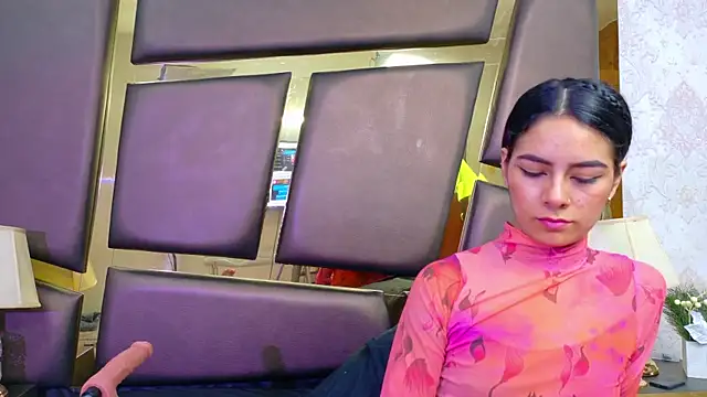 Chatroom XXX en direct de NicoleEsposito