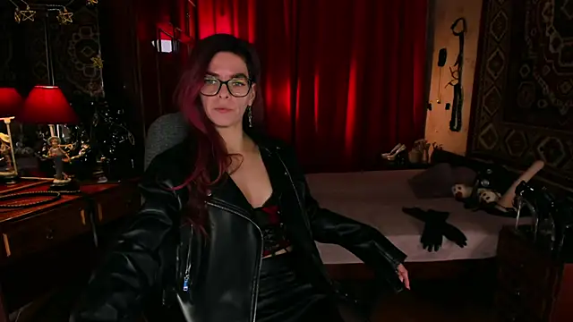 MargoTigress: απευθείας συνομιλία ΧΧΧ