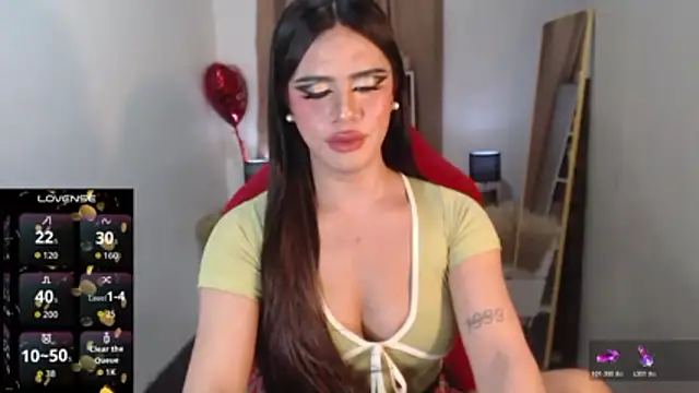 RebeccaTs Pertunjukan Webcam