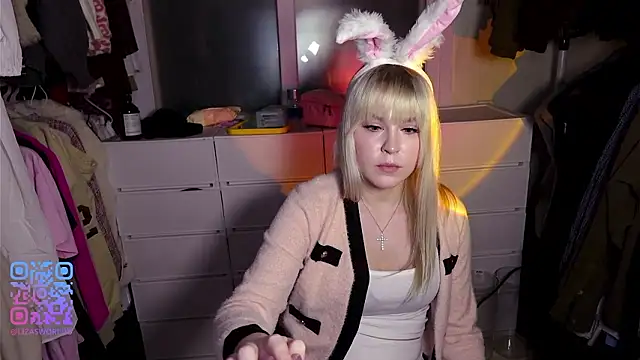 LisaNelsona Adlı Modelin Canlı XXX Sohbeti