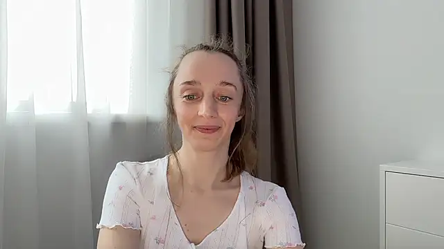 ShySchoolGirl Live XXX Chat