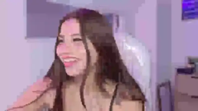 bluee_hazell Chat XXX in diretta