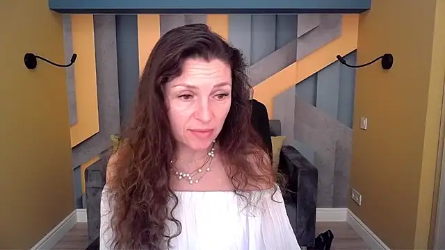 EllaLong – Live XXX-chat