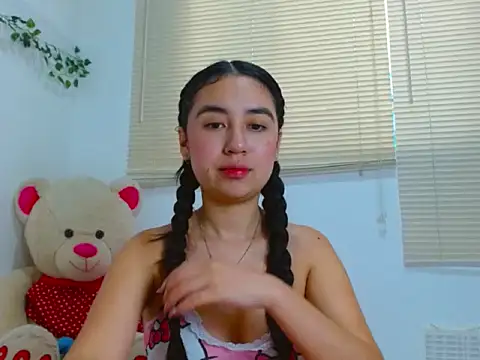 SiennaLorens: απευθείας συνομιλία ΧΧΧ