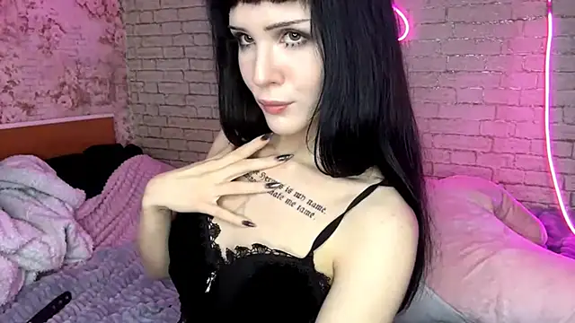 ExiePecue Chat XXX live