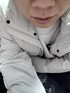 Qianluo003 网络视讯表演