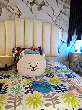 mollieblue69 Live XXX Chat