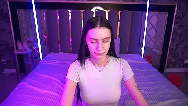 Snow_WhiteeeX: онлайн-секс-чат