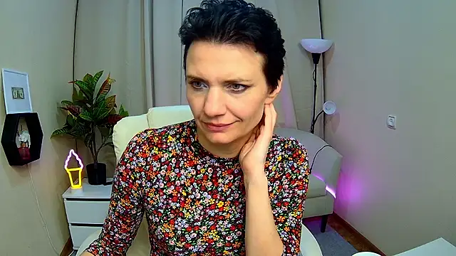 Živý XXX chat AvaSaturnian