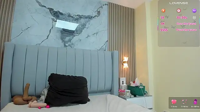 MAGIEVANS1's Live XXX Chat