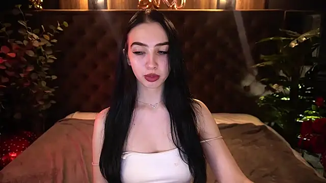 WildKittenX_: онлайн-секс-чат