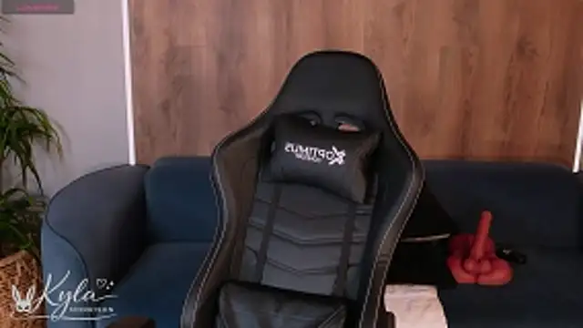 KylaMorrison's Live XXX Chat