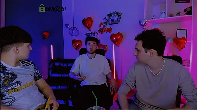 XXX chat uživo modela travis_wolf_