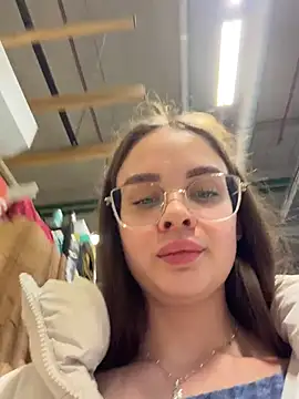 دردشة KristiRich الجنسية المباشرة