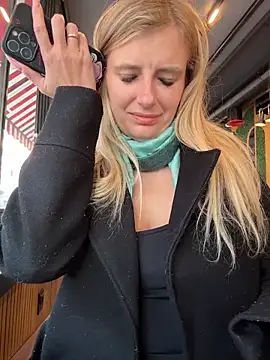 Chatroom XXX en direct de Betsy