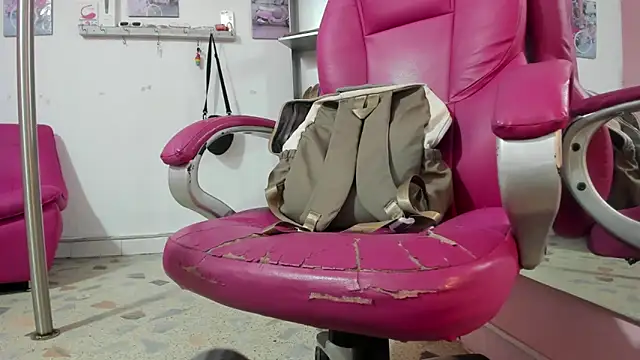 Chat +18 de CAMILA--REY ao vivo