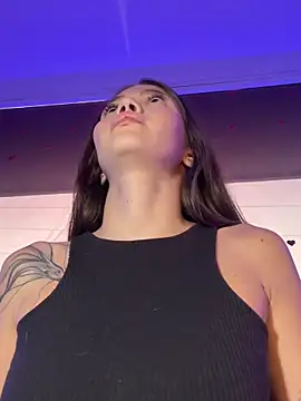 Czat XXX na żywo – EmmaJhoons