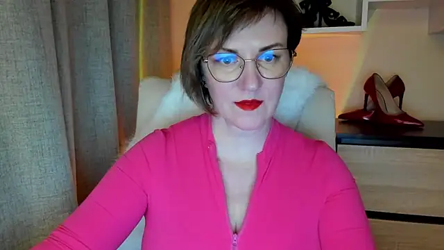 feliziaDesire: онлайн-секс-чат