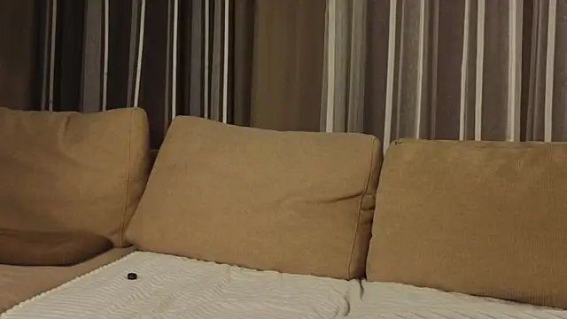 KirstinMcgeadyn Live XXX chat