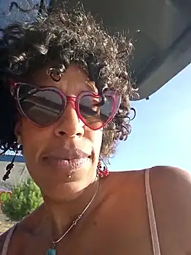 Chat XXX ao vivo de Goldenlace