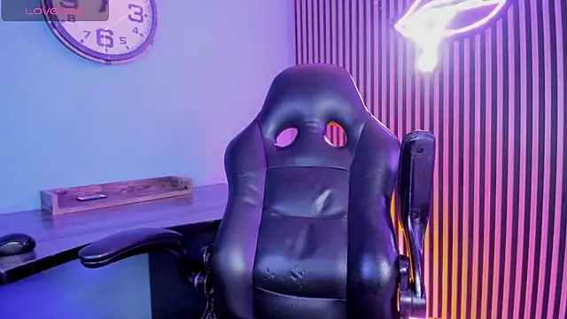 Maximoking26 – Kamerová šou