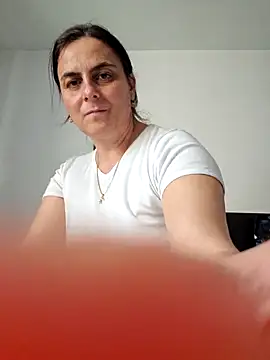 Chatroom XXX en direct de IsabelleCraft