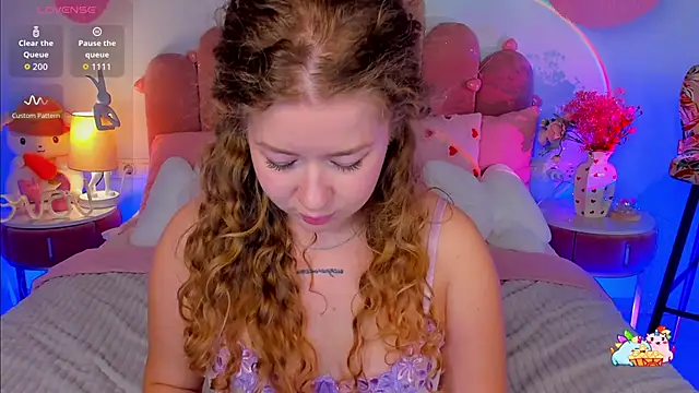 دردشة CassieRide الجنسية المباشرة