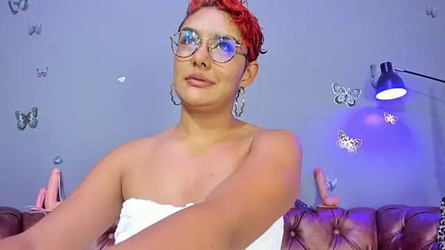 دردشة Kaira_mosse الجنسية المباشرة