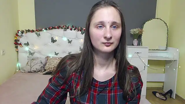 MichelLeee Adlı Modelin Canlı XXX Sohbeti